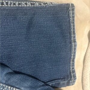 Silver Jeans Women's Boot Cut in Deep Blue